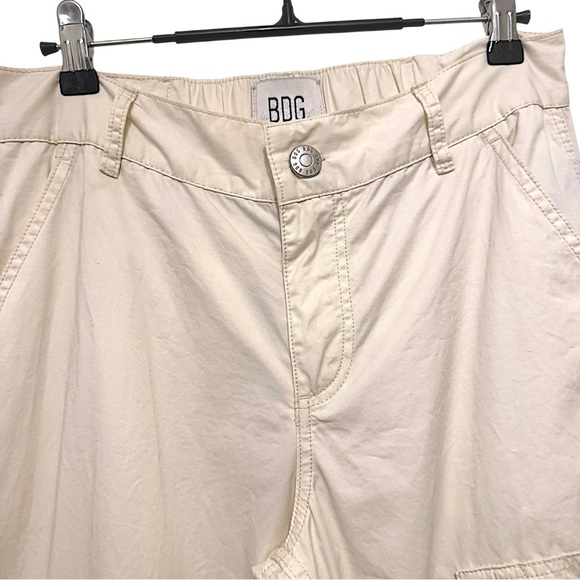 Urban Outfitters BDG Off White Wide Leg Cargo Y2K Pants Utility Size 2 - Picture 8 of 15